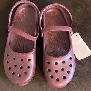 NWT Crocs Maryjane’s size 8